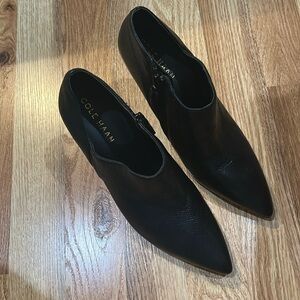 New Cole Haan Vestry Pumps